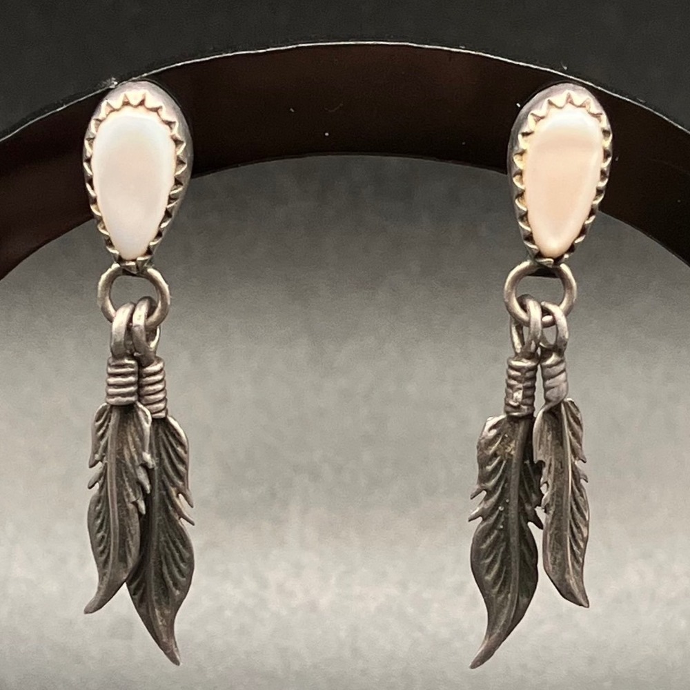Vintage Sterling Silver Earrings Pink Mother of Pearl Feather Dangle Drops